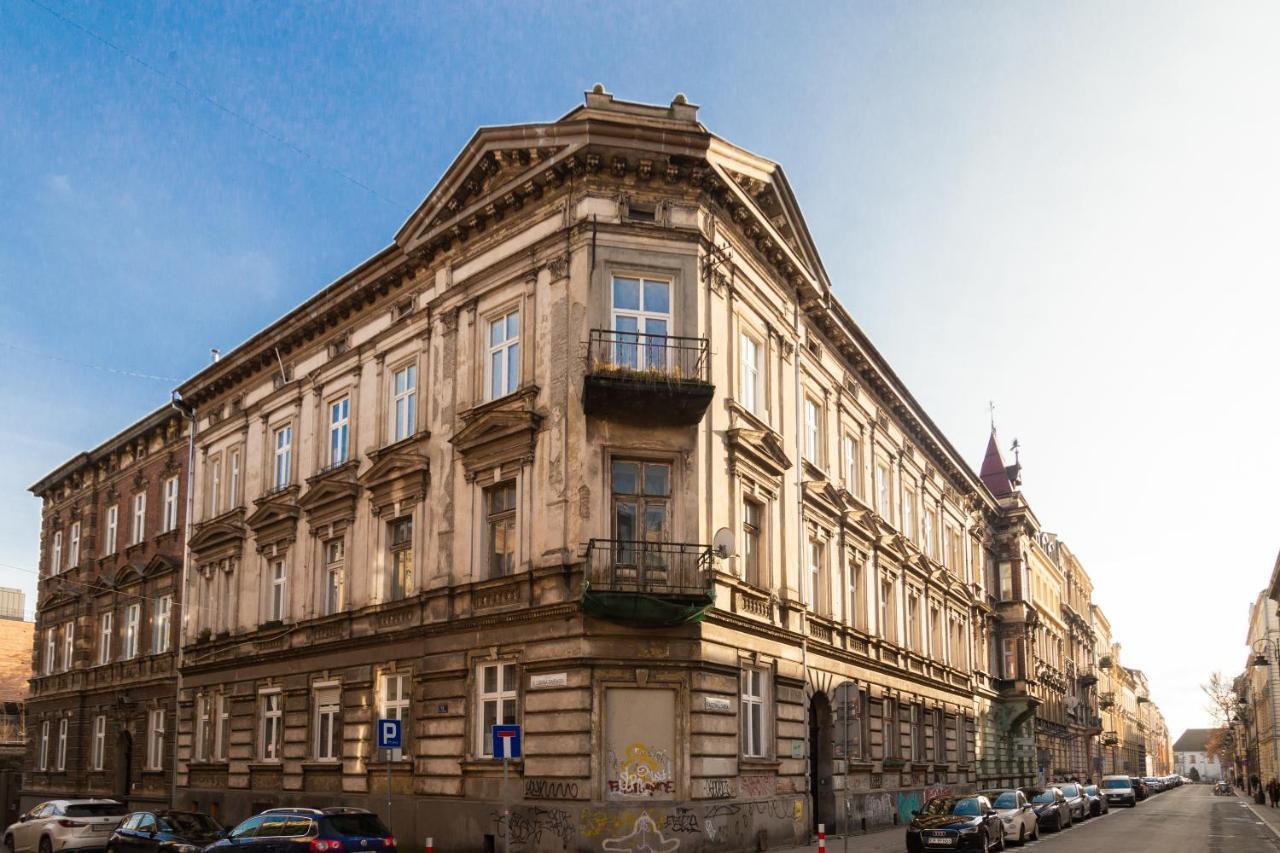 Lilly Apartment Main Train Station Old Town By The Castle Suites Krasków Eksteriør bilde